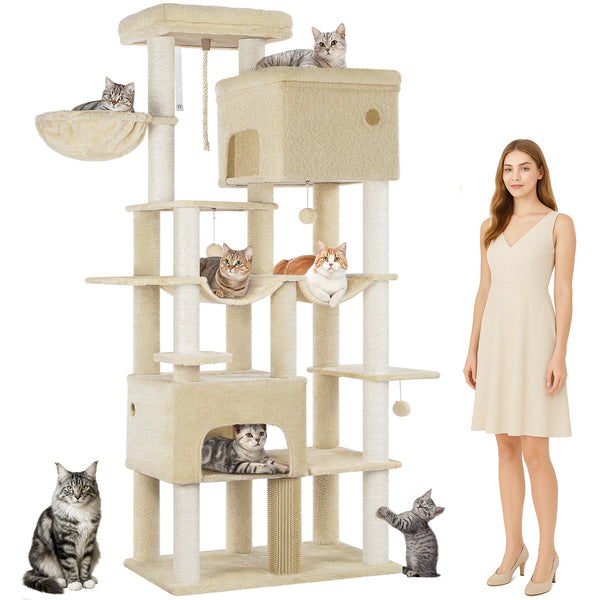Arbre à chat 200 cm beige avec deux grottes, deux hamacs et plusieurs plateformes, à côté d'une femme pour l'échelle