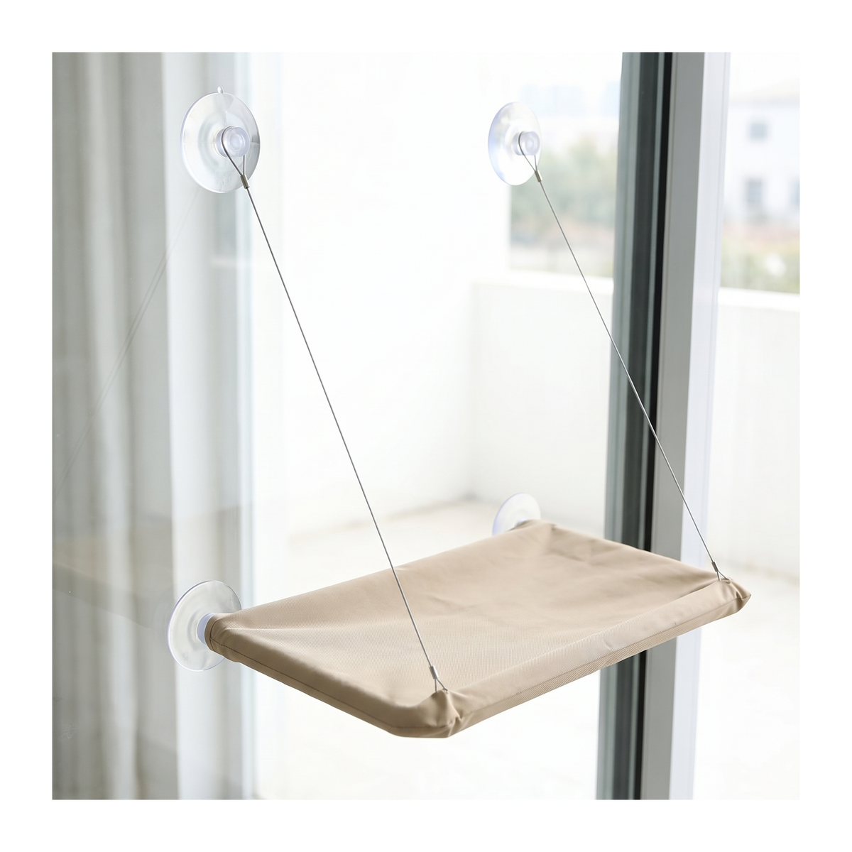Hamac de fenêtre à ventouses pour chat – Couchage suspendu
